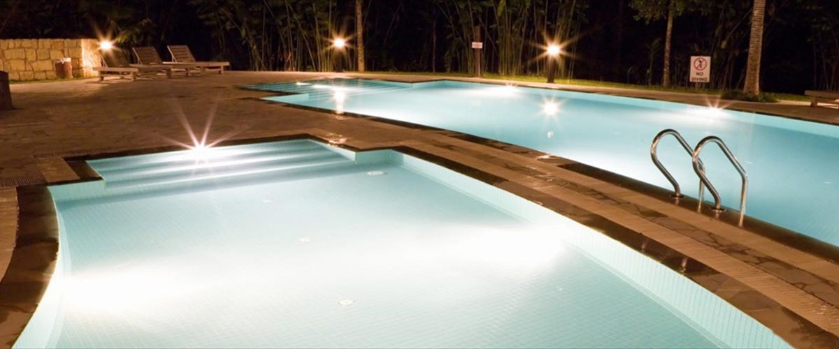top image 3 - 1100 x 440 pix